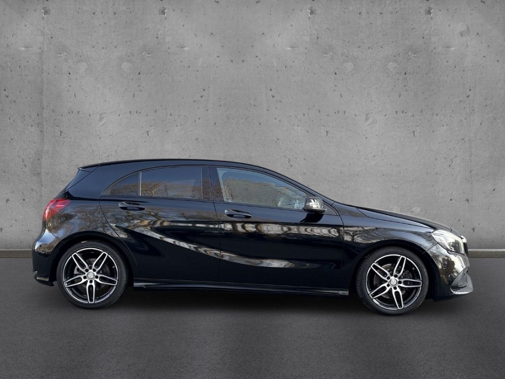 Mercedes-Benz A 220 AMG Line 4Matic StandHeiz Distron Navi foto 5