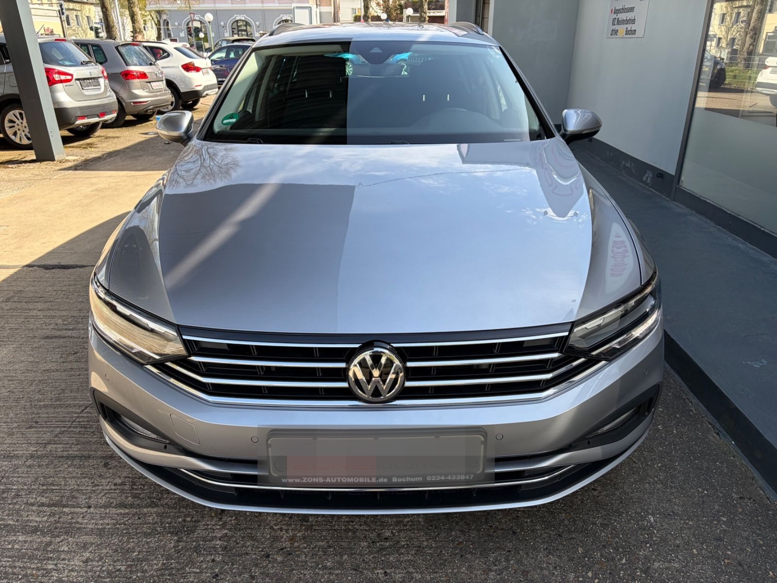 Volkswagen Passat Variant 1.5 DSG+AHK+Navi+CarPlay+LM+WR foto 3