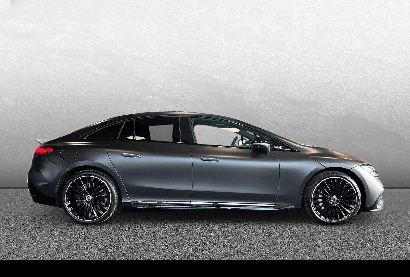 Mercedes-Benz EQE 350 AMG Line DL/HAL/PANO/AIRMATIC/DISTRONIC foto 5