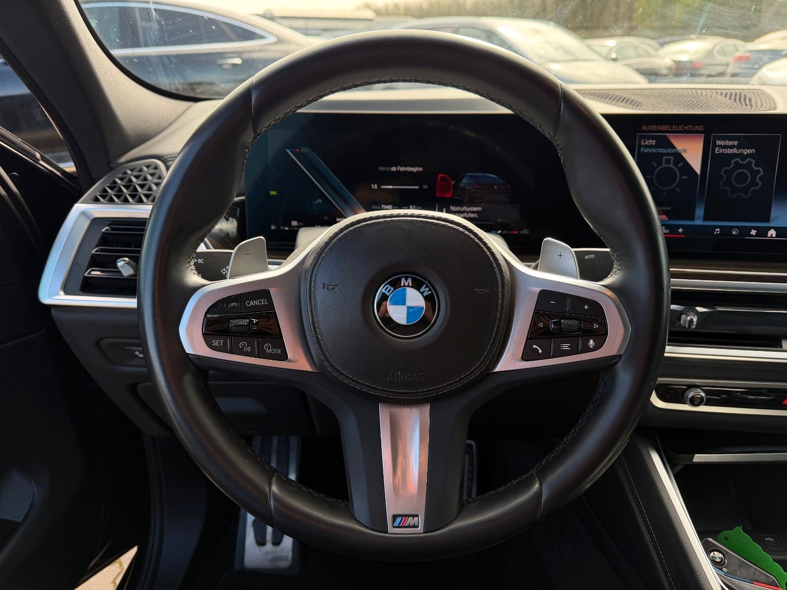 BMW X6 40i xDrive M Sport*R22 foto 13