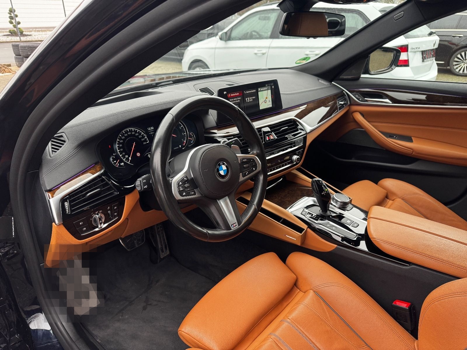BMW 530 5 Limousine 530 i M Sport Leder Head up foto 12