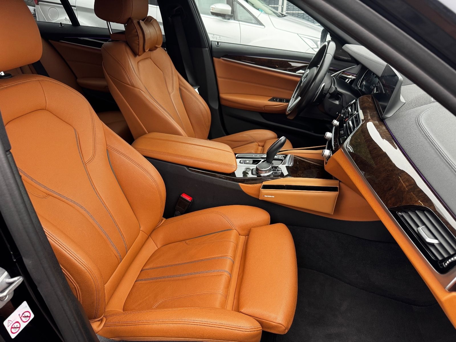 BMW 530 5 Limousine 530 i M Sport Leder Head up foto 15