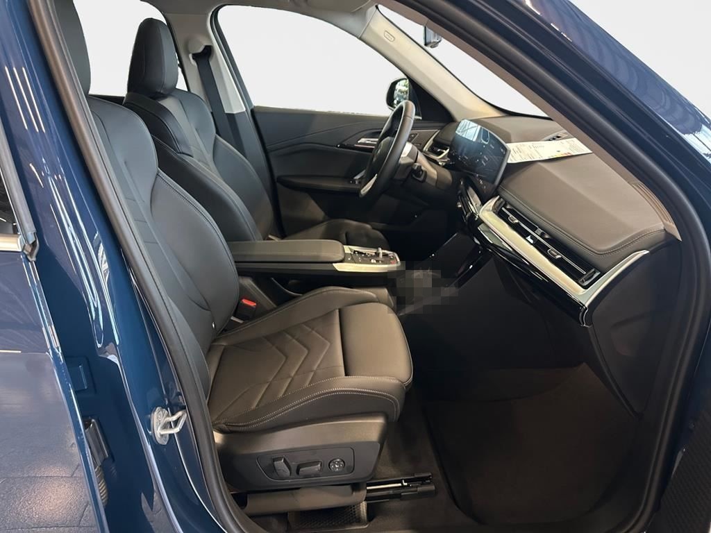 BMW X1 xDrive23i Premiumpaket PANO KAM LED AHK foto 10