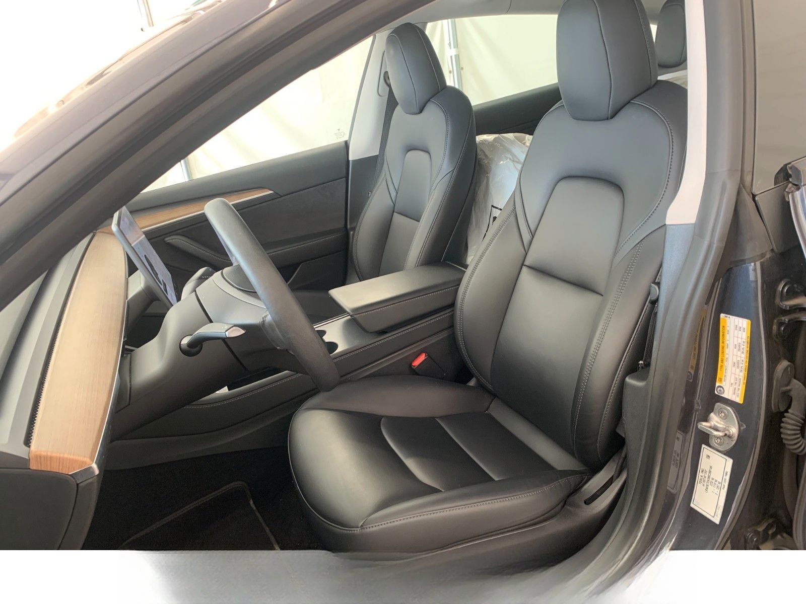 Tesla Model 3 Dual Motor AWD Wärmepumpe Autopilot foto 5