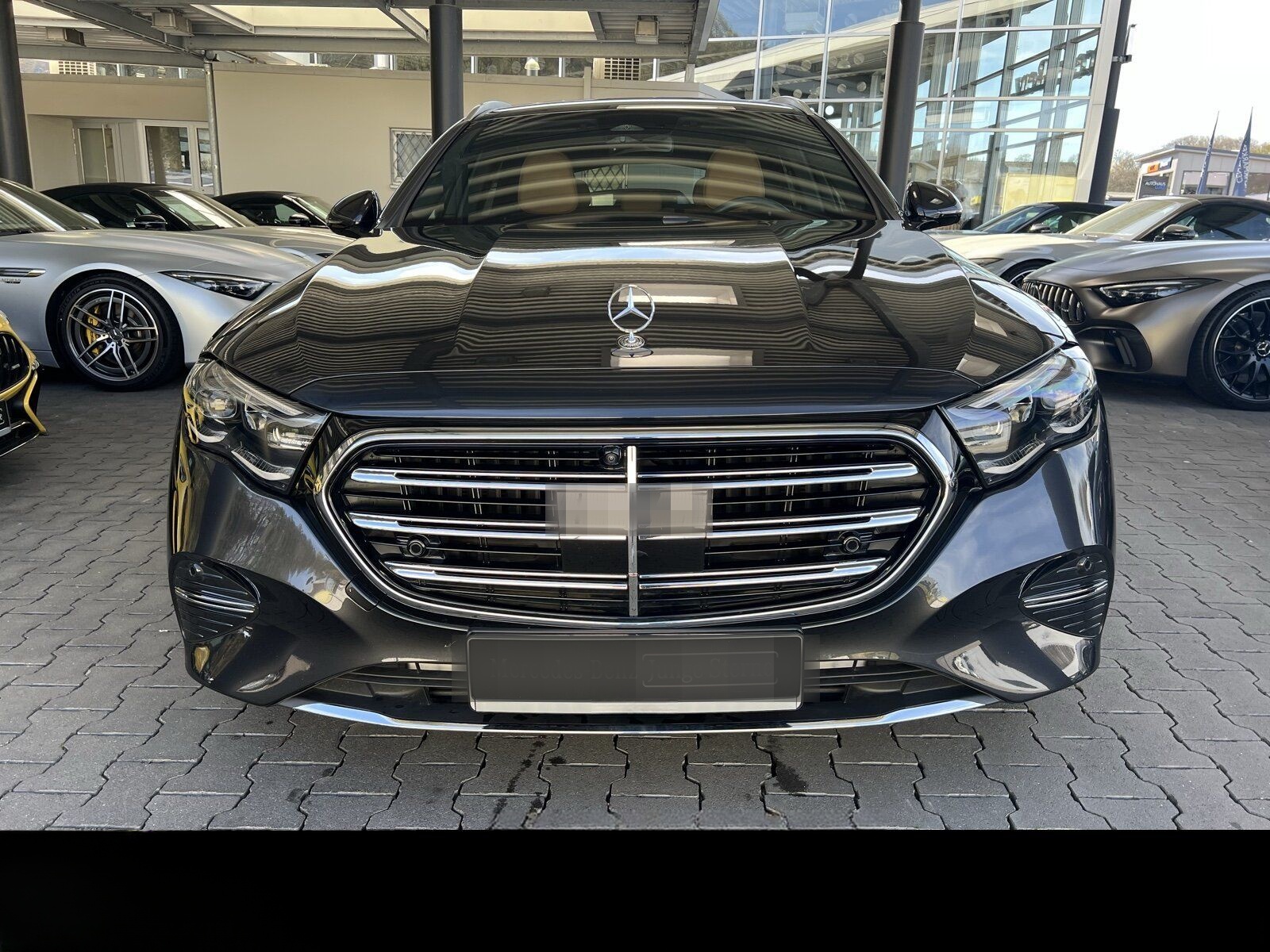 Mercedes-Benz E 300 e T EXCLUSIVE Superscreen+AHK+Burm4D+Prem foto 2