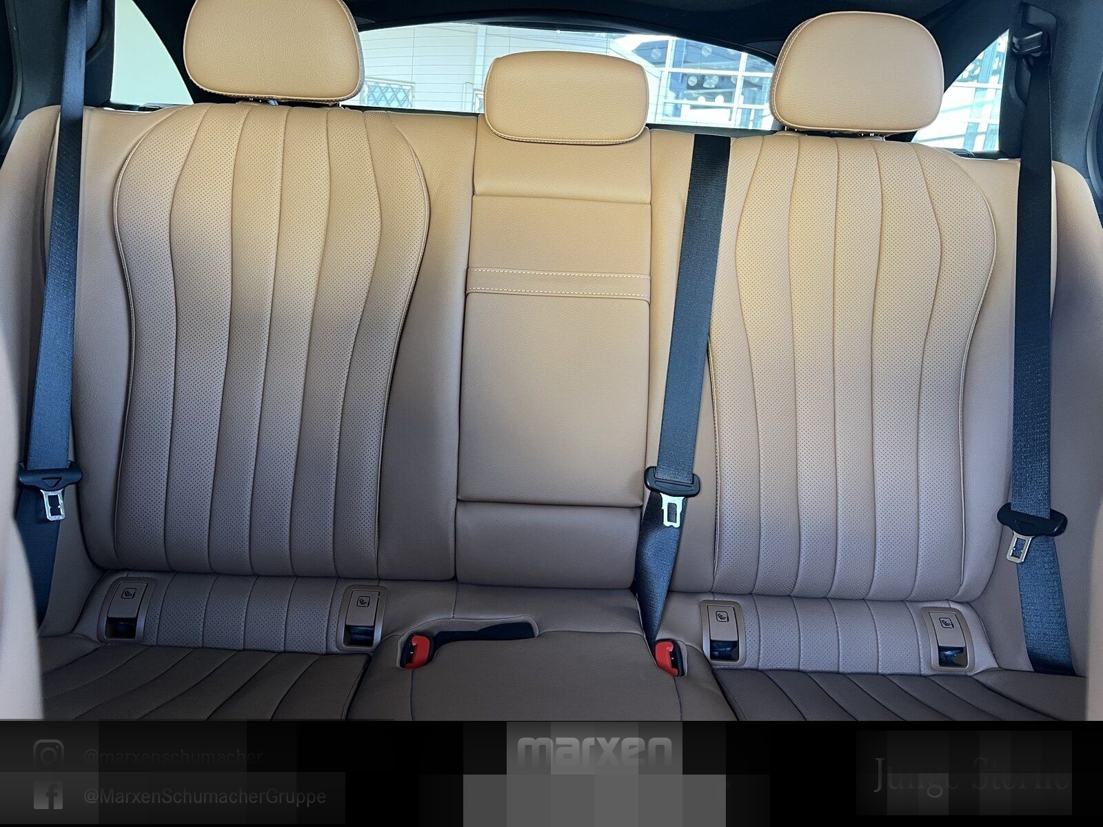 Mercedes-Benz E 300 e T EXCLUSIVE Superscreen+AHK+Burm4D+Prem foto 22