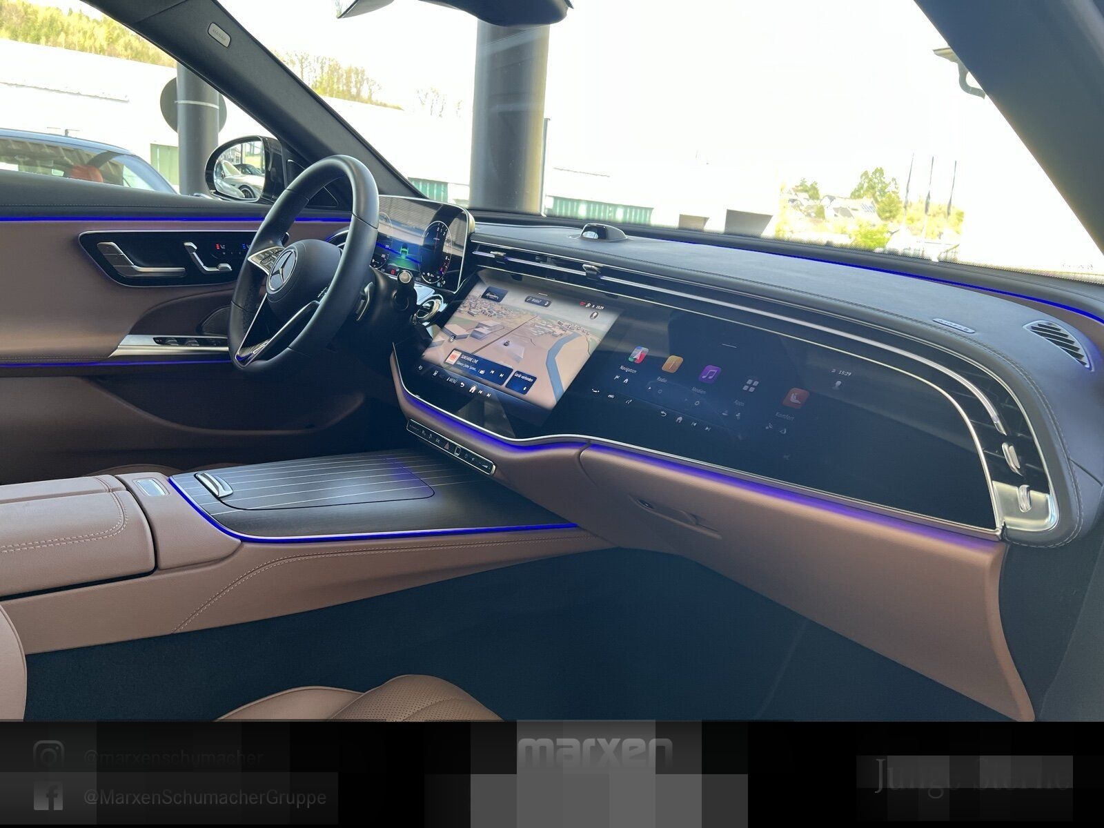 Mercedes-Benz E 300 e T EXCLUSIVE Superscreen+AHK+Burm4D+Prem foto 24