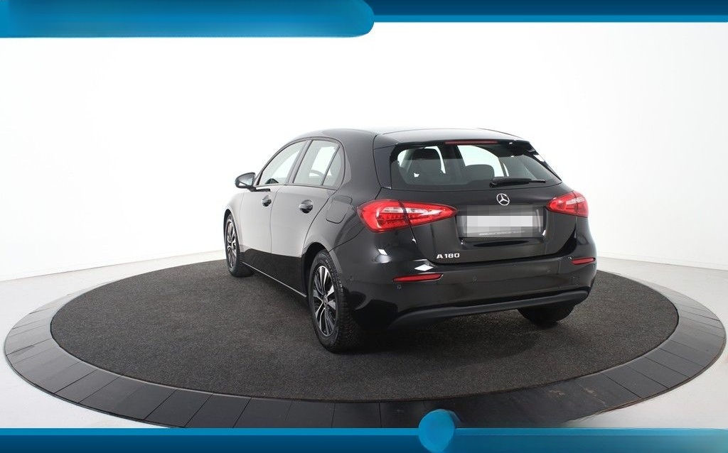 Mercedes-Benz A 180 *1.Hand*Widescreen*SHZ*Navi* foto 6