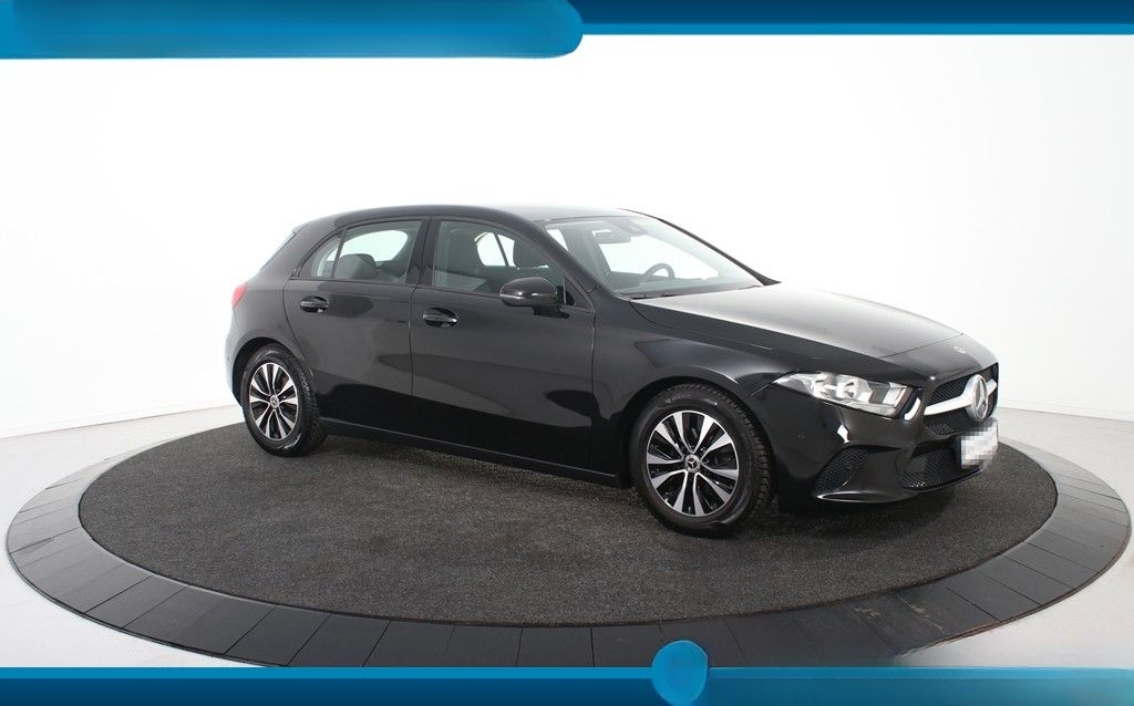 Mercedes-Benz A 180 *1.Hand*Widescreen*SHZ*Navi* foto 8