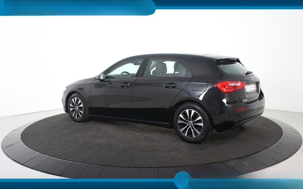 Mercedes-Benz A 180 *1.Hand*Widescreen*SHZ*Navi* foto 9