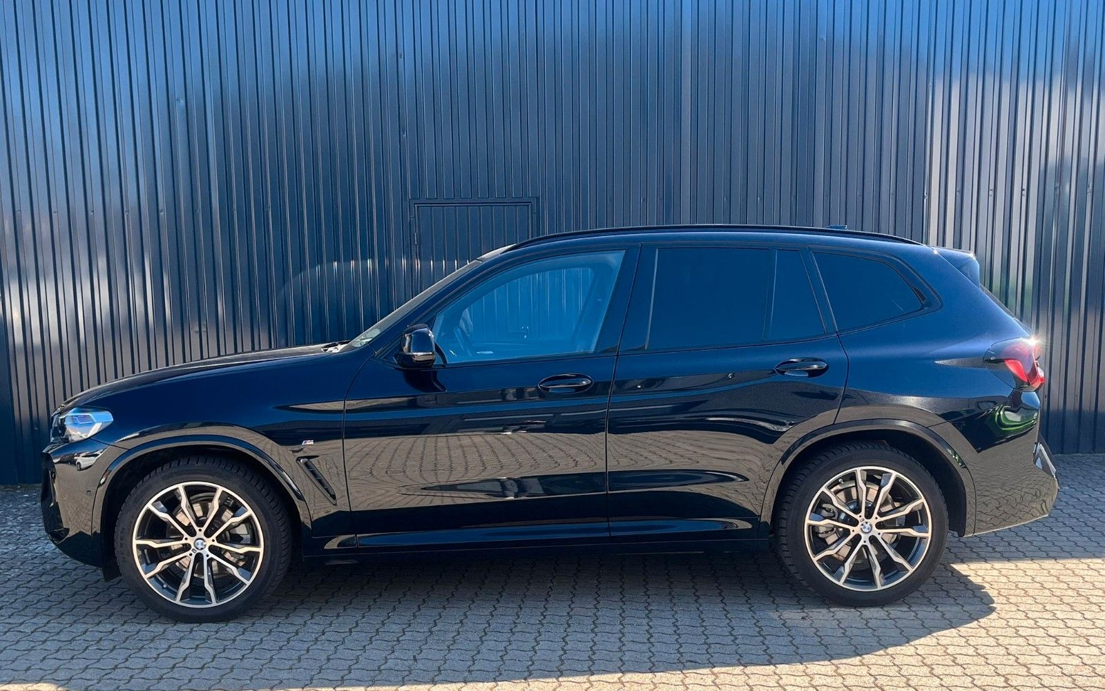 BMW X3 xDrive 20d M SPORT /AHK/GlasDa/HeadUp/HiFi foto 7