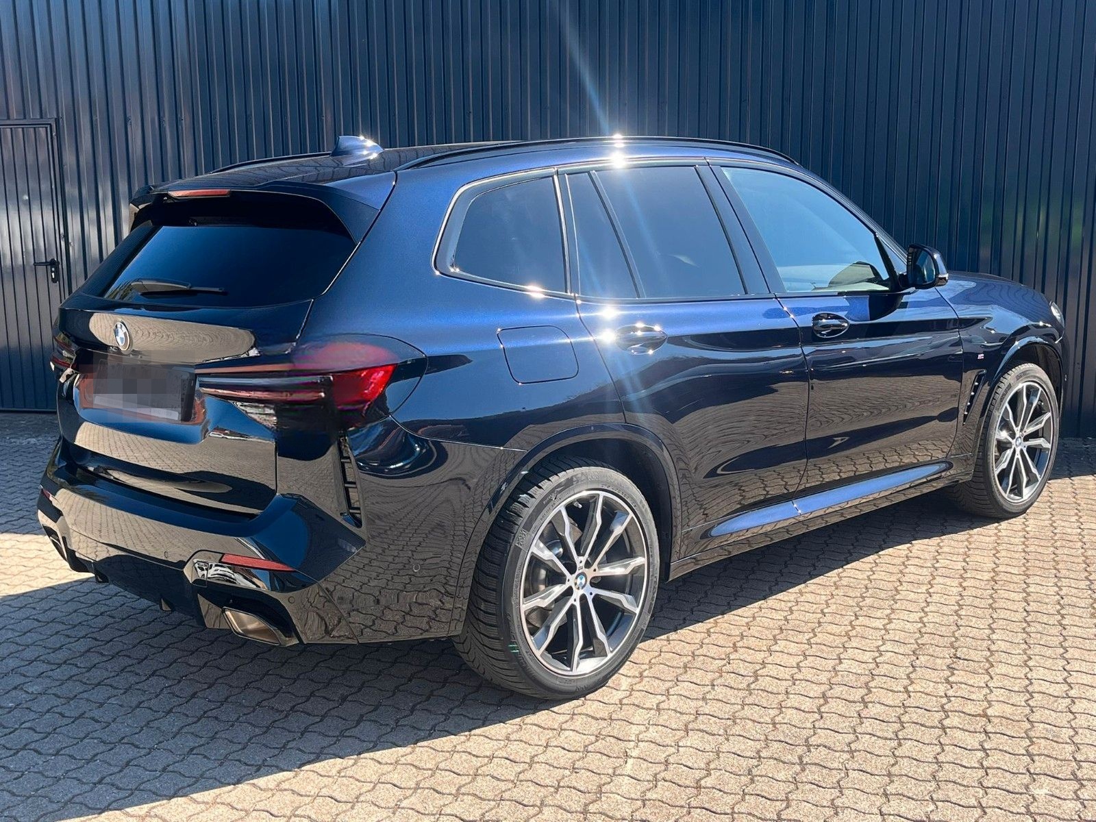 BMW X3 xDrive 20d M SPORT /AHK/GlasDa/HeadUp/HiFi foto 9
