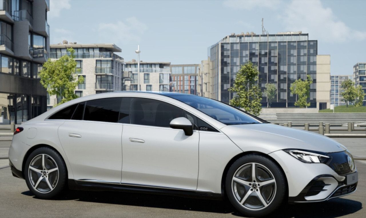 Mercedes-Benz EQE 300 AMG/Pano/Airmatic/Kamera/20"/Ambiente foto 16