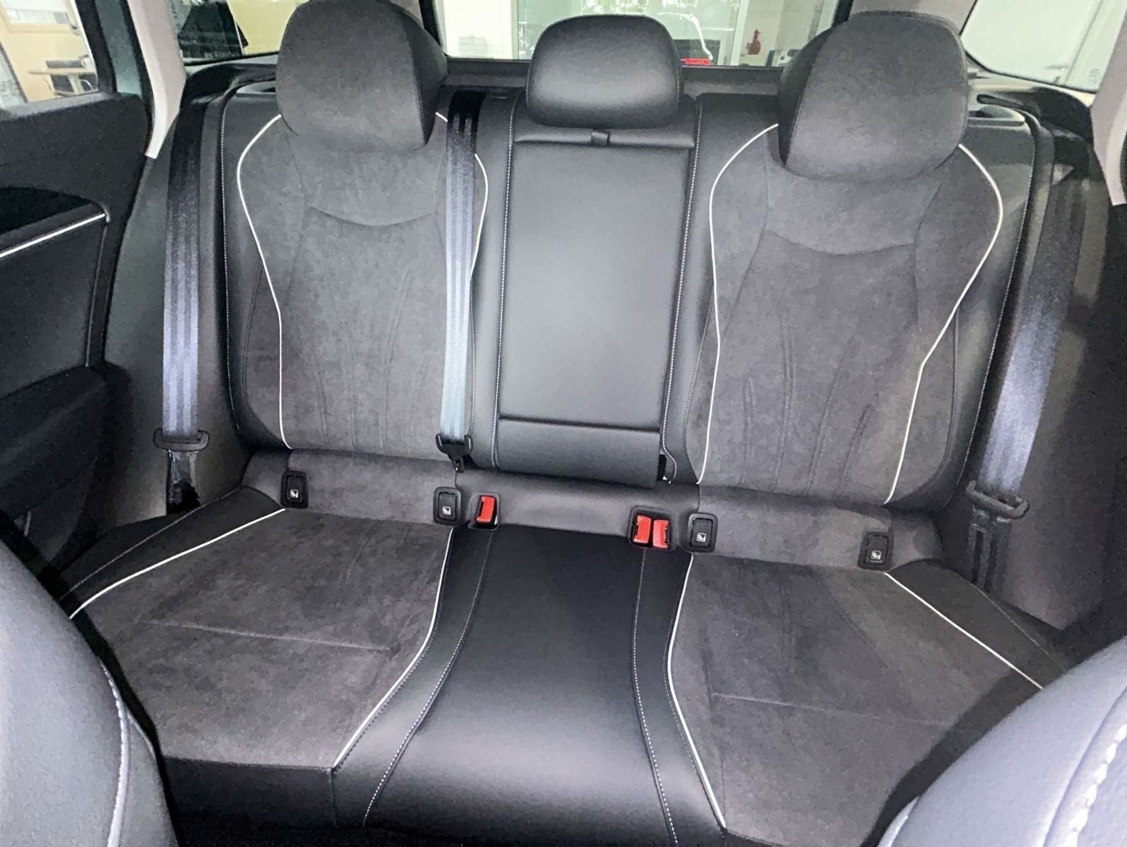 Volkswagen Passat 1.5 eHybrid DSG OPF Business Premium DCCP foto 11
