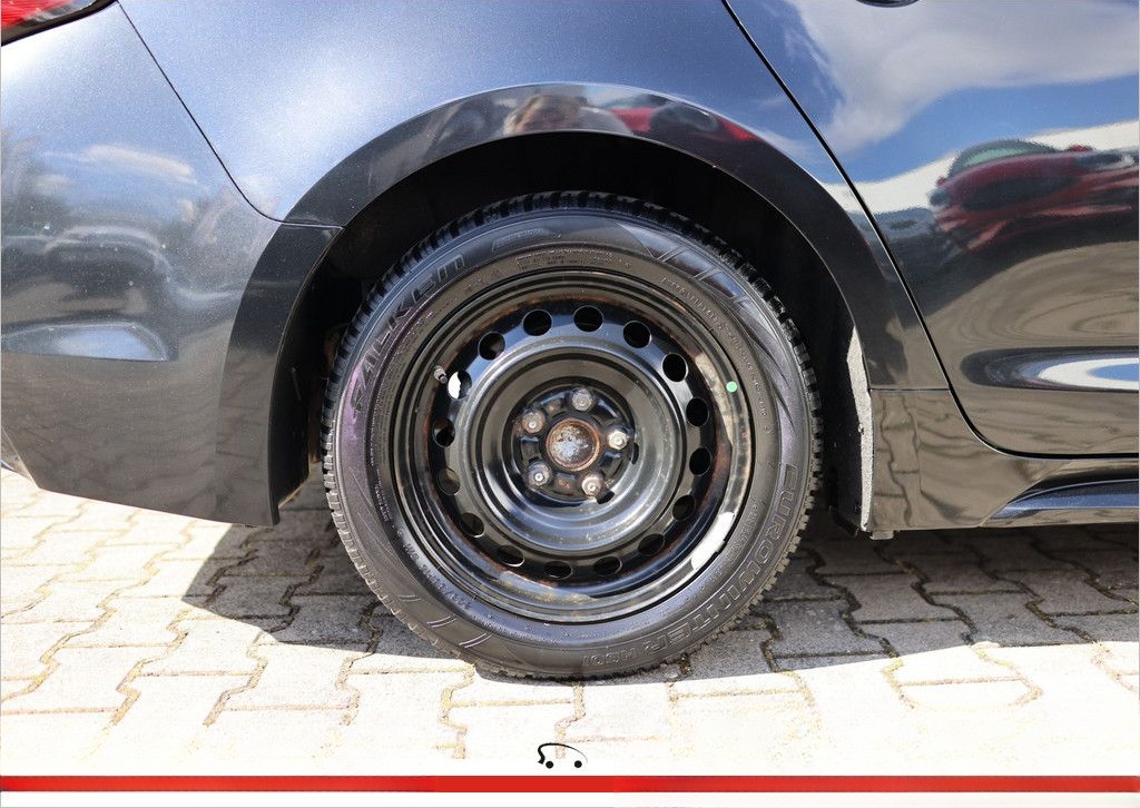 Toyota Corolla Touring Sports 2.0 Hybrid Team D foto 5