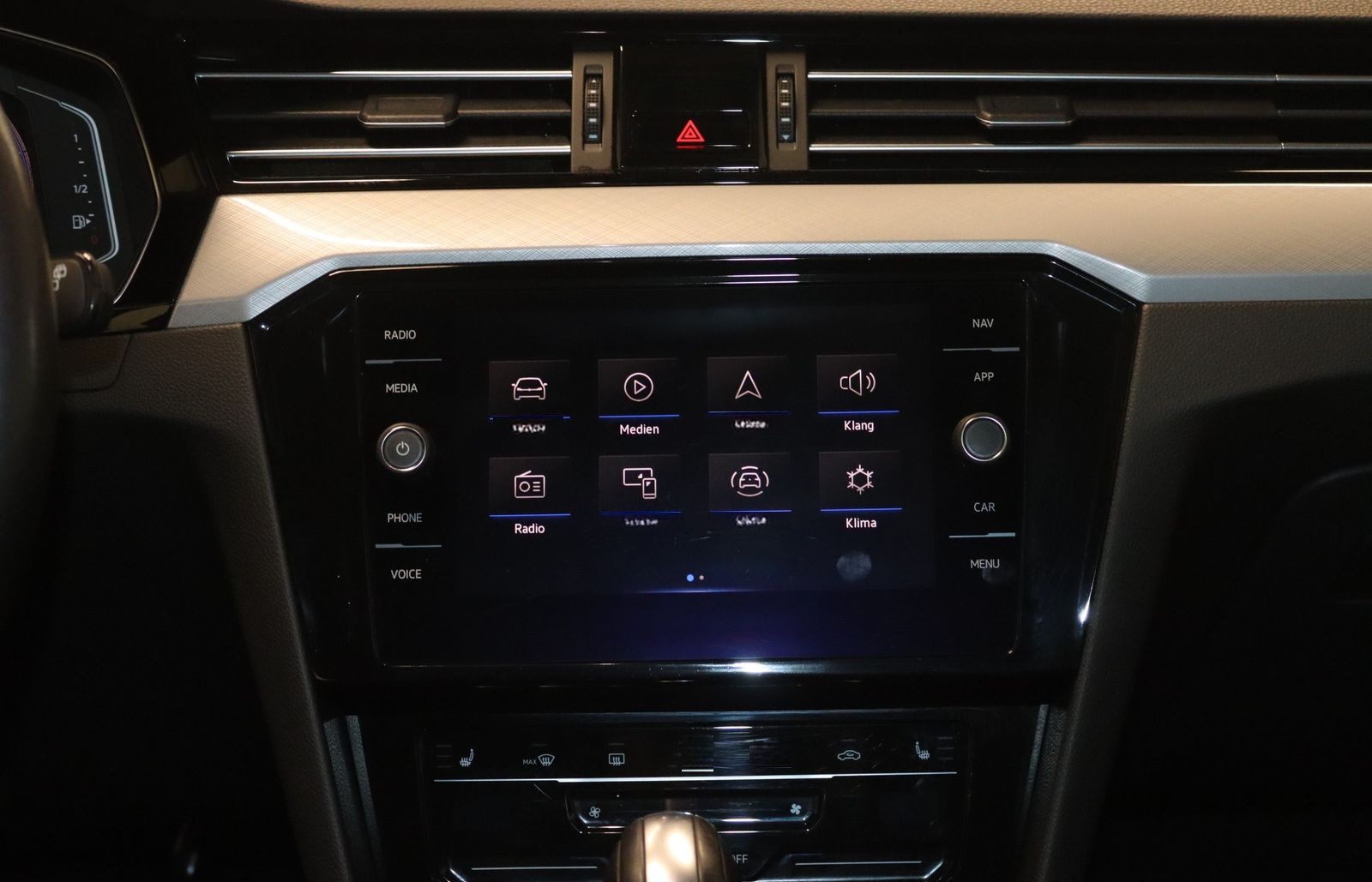 Volkswagen Passat Var. 1.5 Business-Virt.-NAV-360°-AHK-LED- foto 15