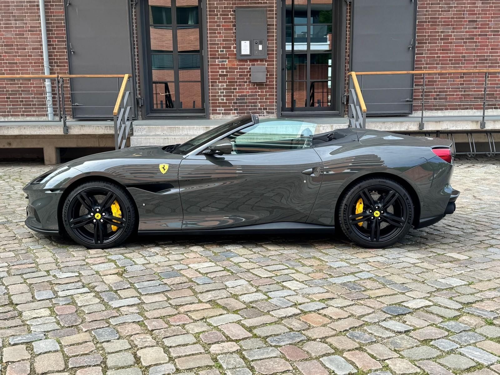 Ferrari Portofino M foto 2
