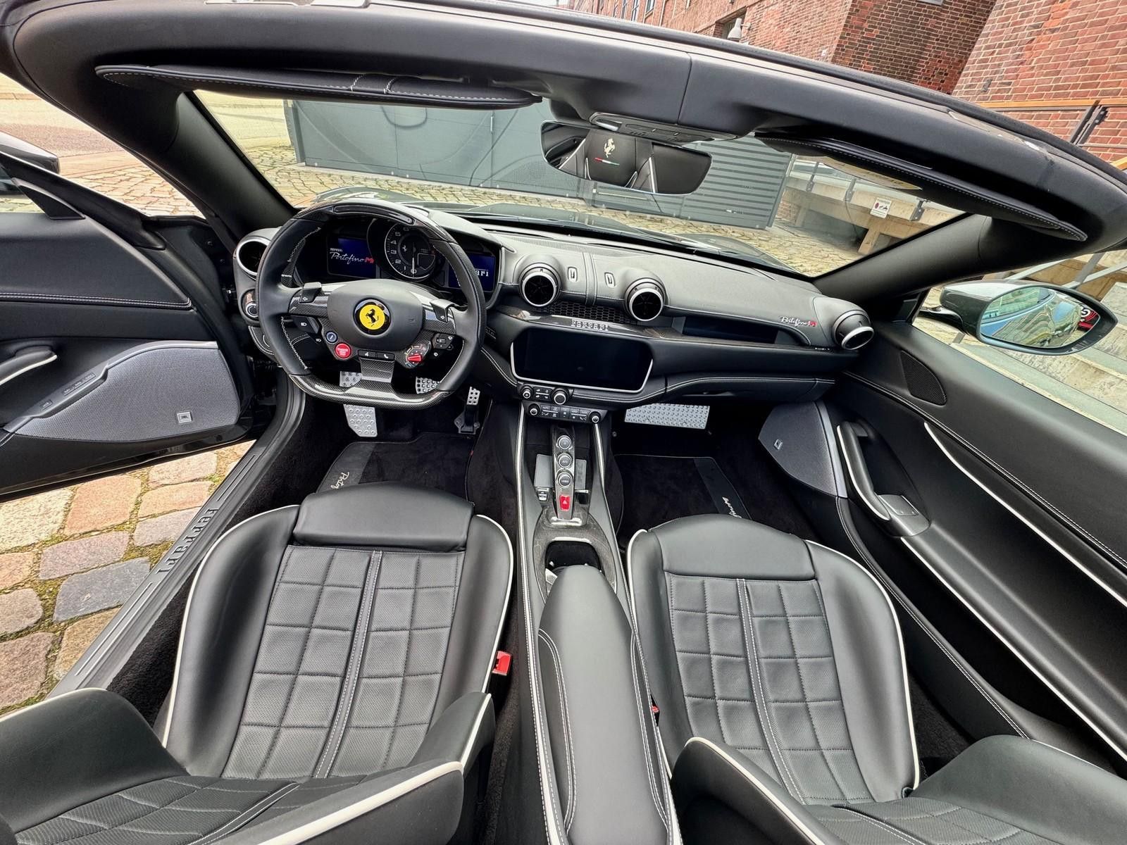 Ferrari Portofino M foto 11