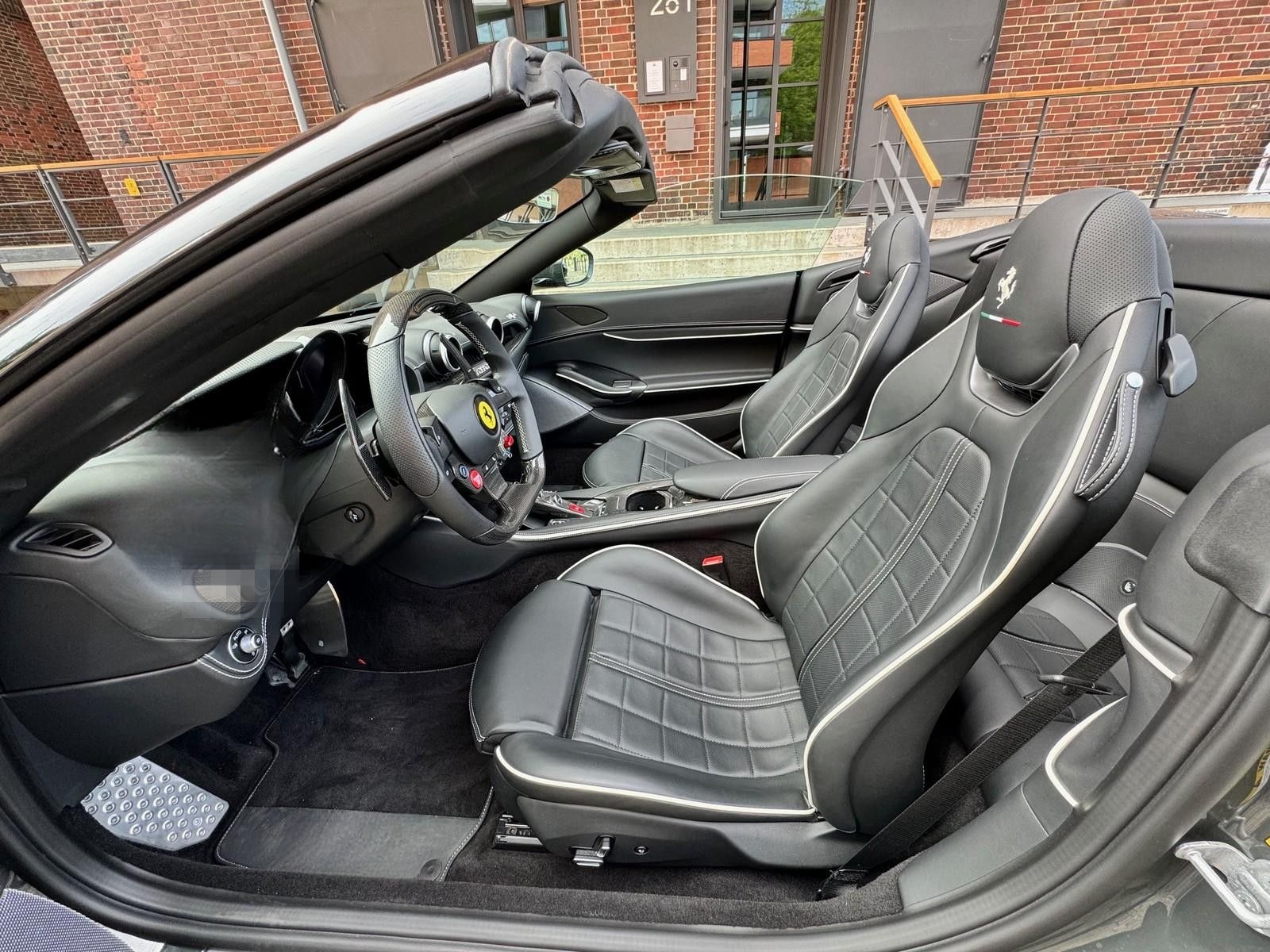 Ferrari Portofino M foto 20