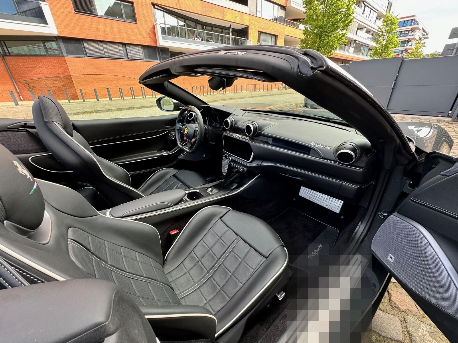 Ferrari Portofino M foto 10
