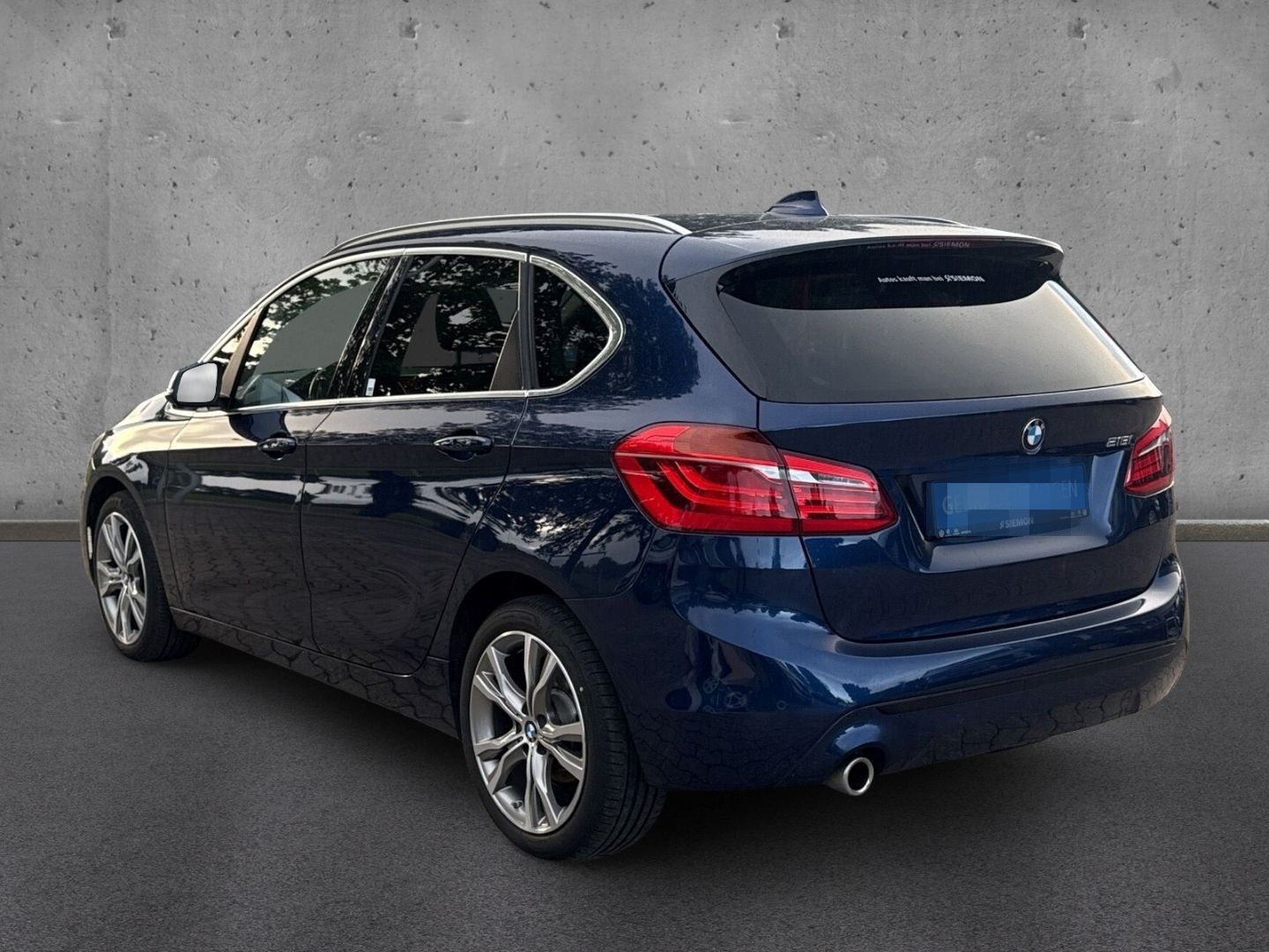 BMW 218 Active Tourer i Sport Line Navi AHK LED SHZ  foto 3