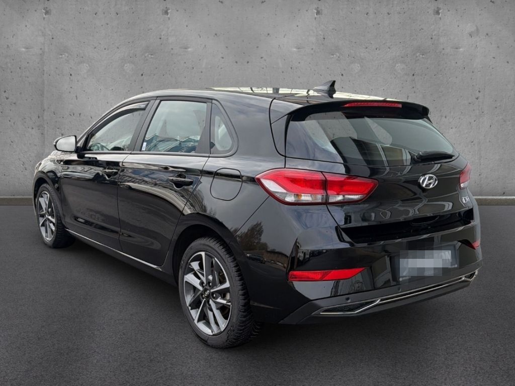 Hyundai i30 FL 5-Trg 1.5 T-Gdi DCT 48V TREND Navigations foto 3