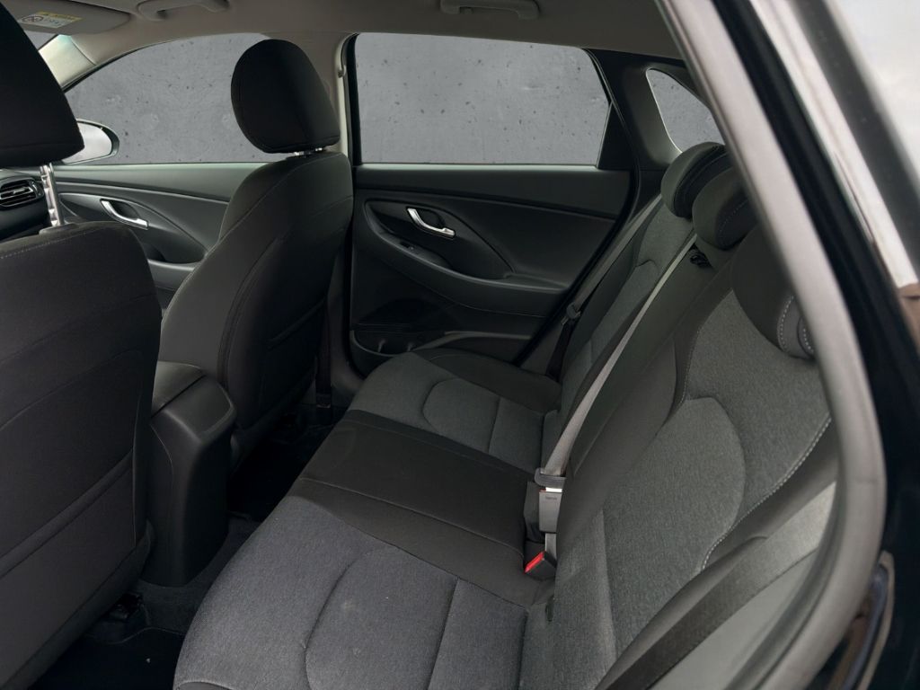 Hyundai i30 FL 5-Trg 1.5 T-Gdi DCT 48V TREND Navigations foto 8
