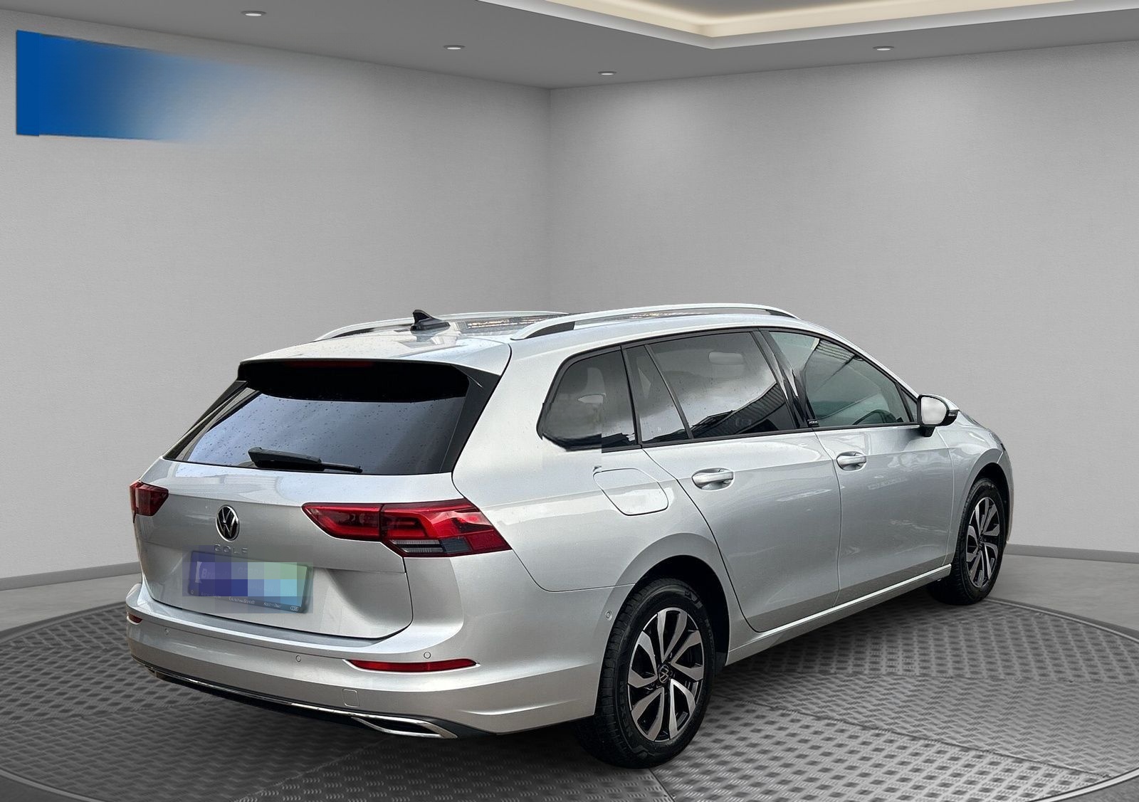 Volkswagen Golf VIII Variant 2.0 TDI Active LED+NAVI+ACC foto 3