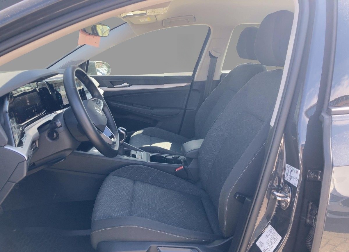 Volkswagen Golf VIII 1.5 TSI Life LED Navi ACC AZV Connect foto 7