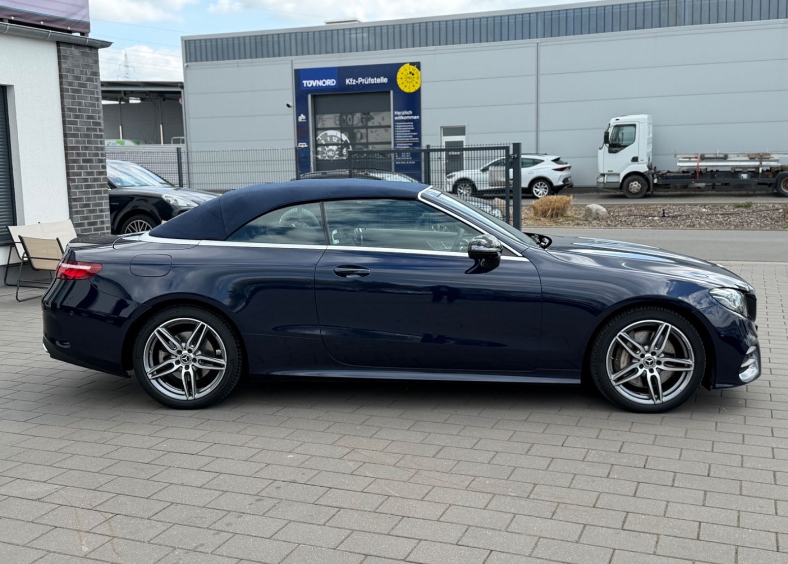 Mercedes-Benz E 400d 4Matic*AMG*360°KAMERA*ACC*MEMORY*1.HAND* foto 15