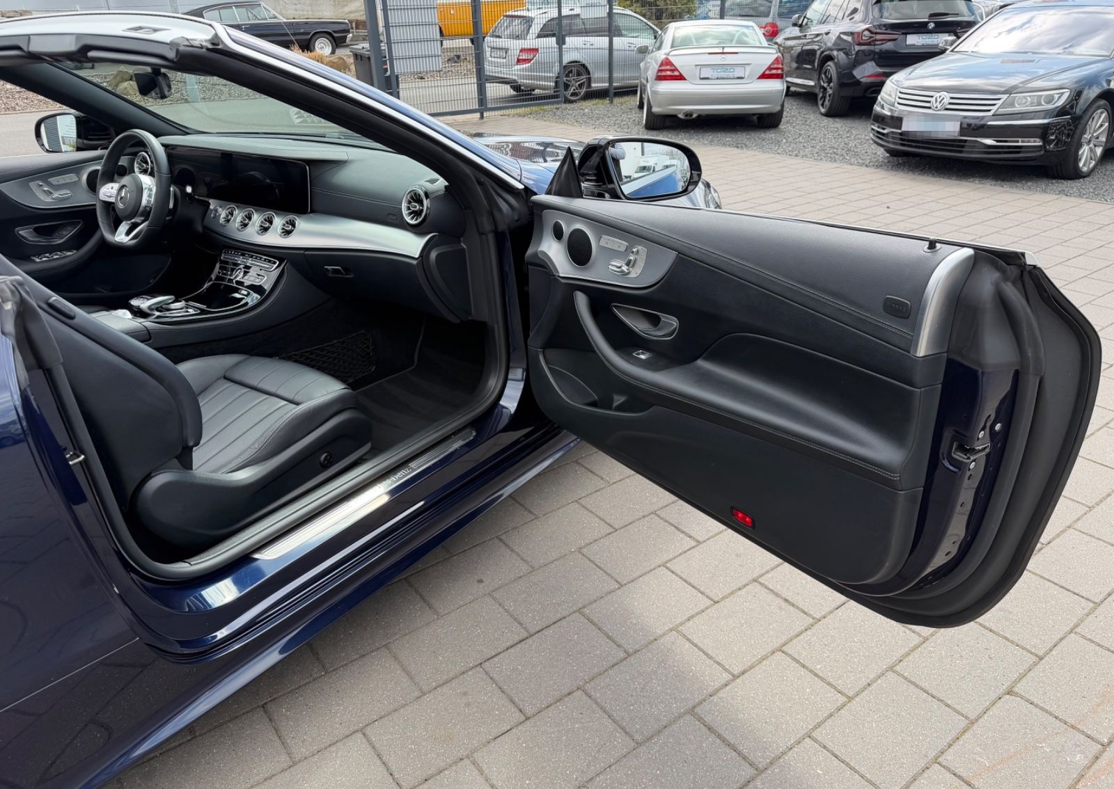 Mercedes-Benz E 400d 4Matic*AMG*360°KAMERA*ACC*MEMORY*1.HAND* foto 18