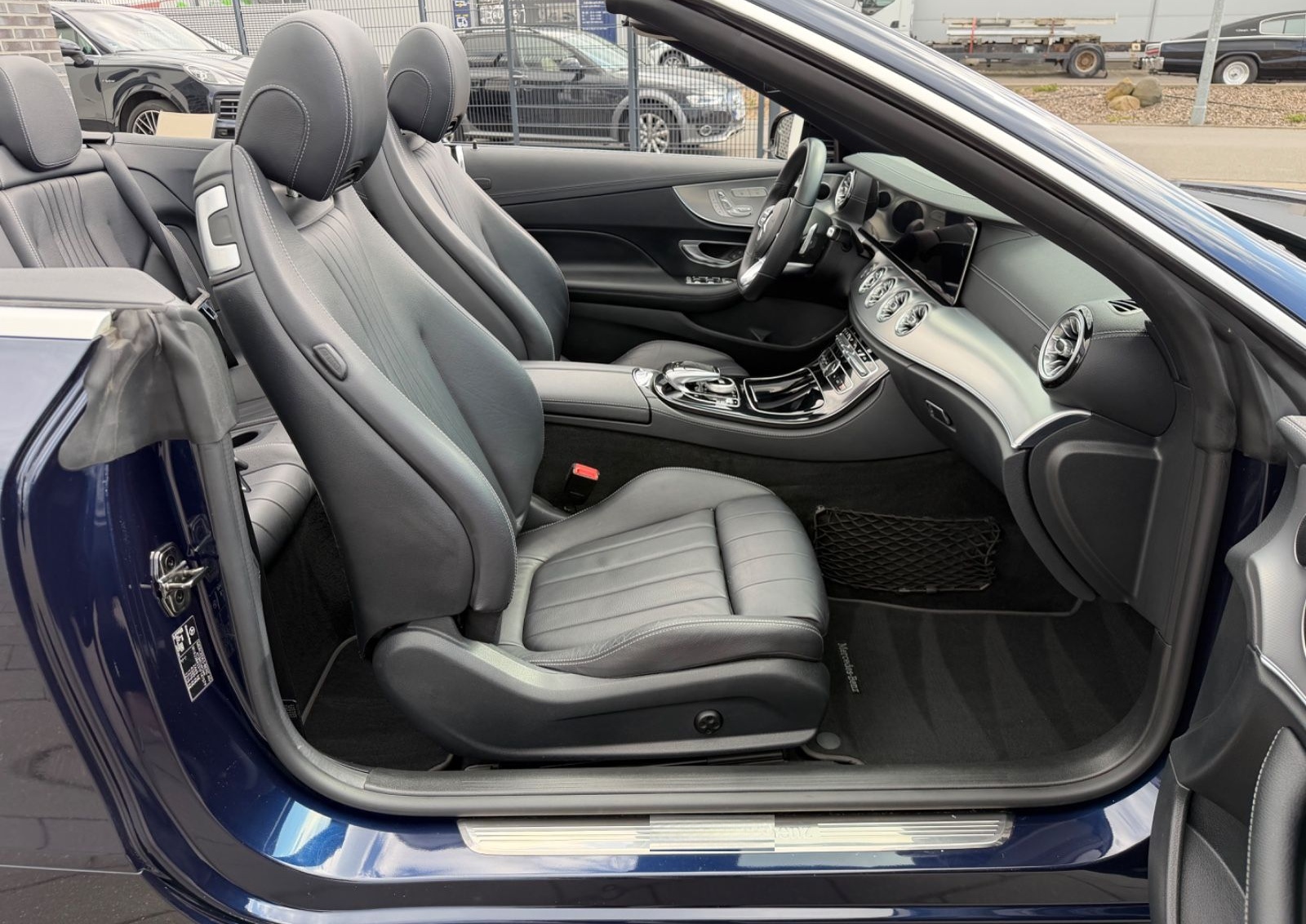 Mercedes-Benz E 400d 4Matic*AMG*360°KAMERA*ACC*MEMORY*1.HAND* foto 21