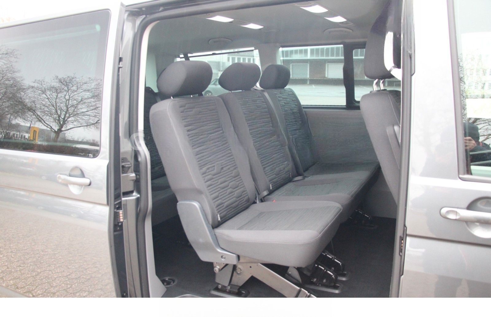Volkswagen T6.1 Caravelle Comfortline DSG RFK  AHK ACC TOP foto 15