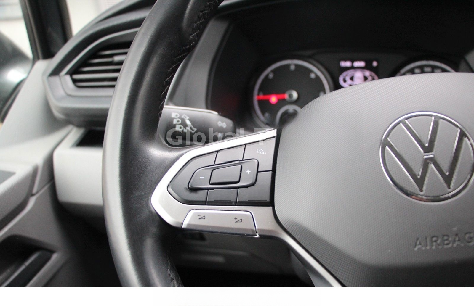 Volkswagen T6.1 Caravelle Comfortline DSG RFK  AHK ACC TOP foto 22