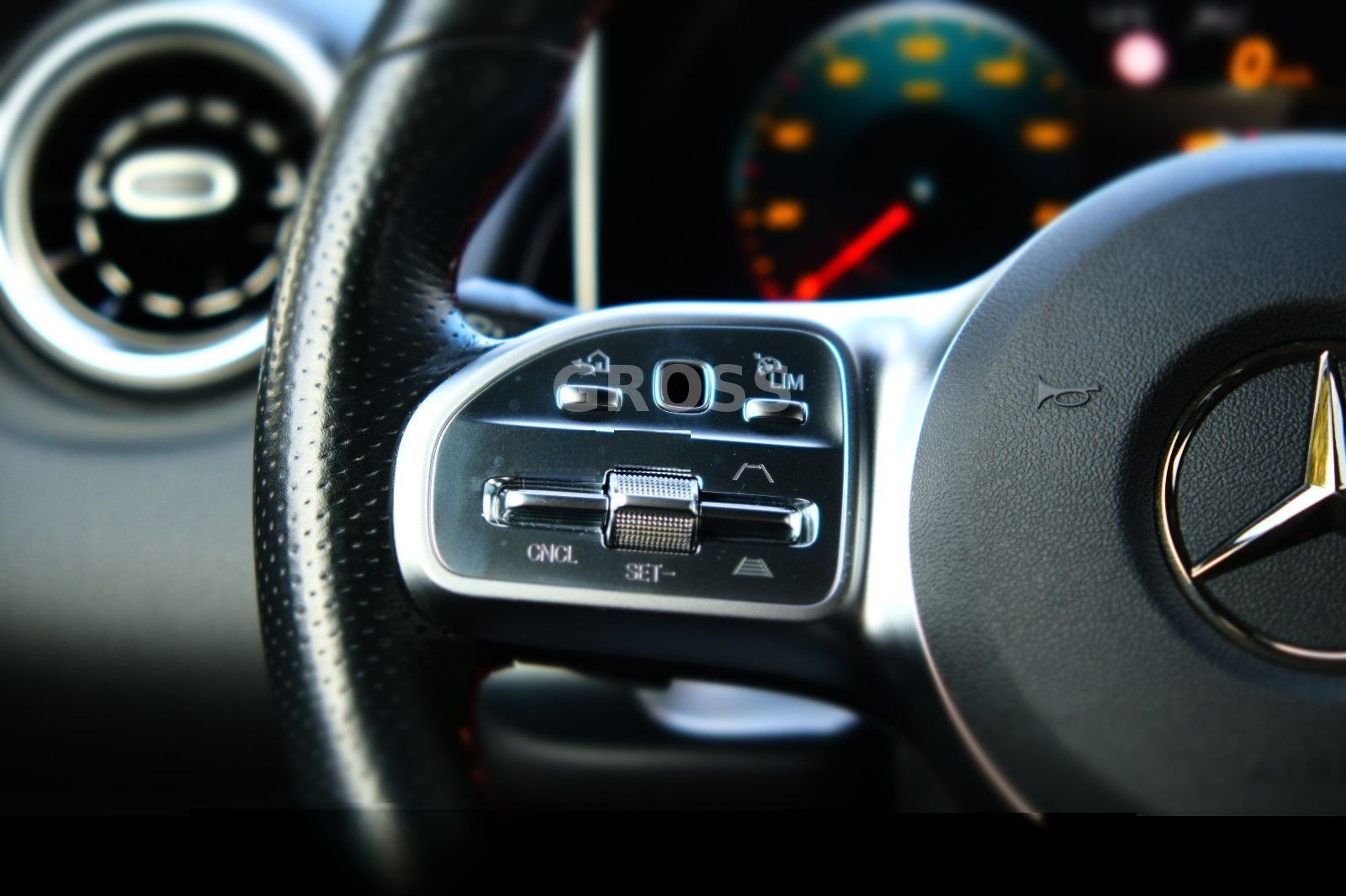 Mercedes-Benz GLB 250 4MATIC "AMG"LED"DISTRONIC"1.HD"Kamera" foto 24