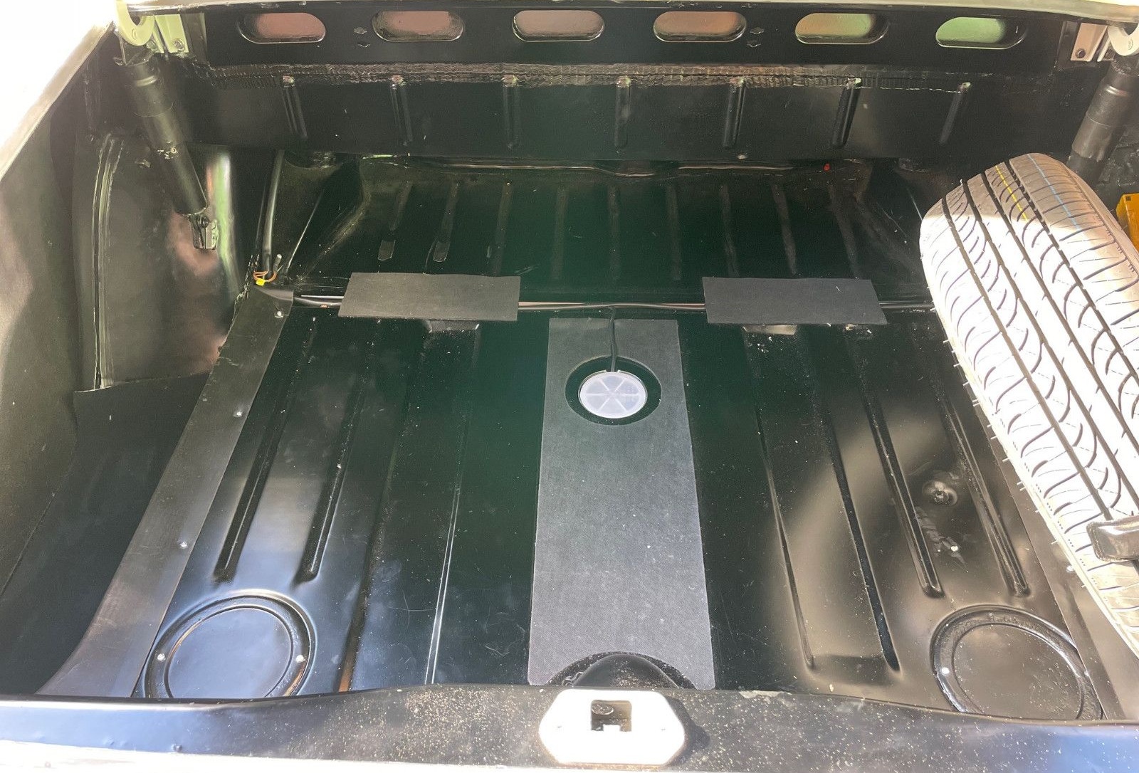 Mercedes-Benz 220 foto 21