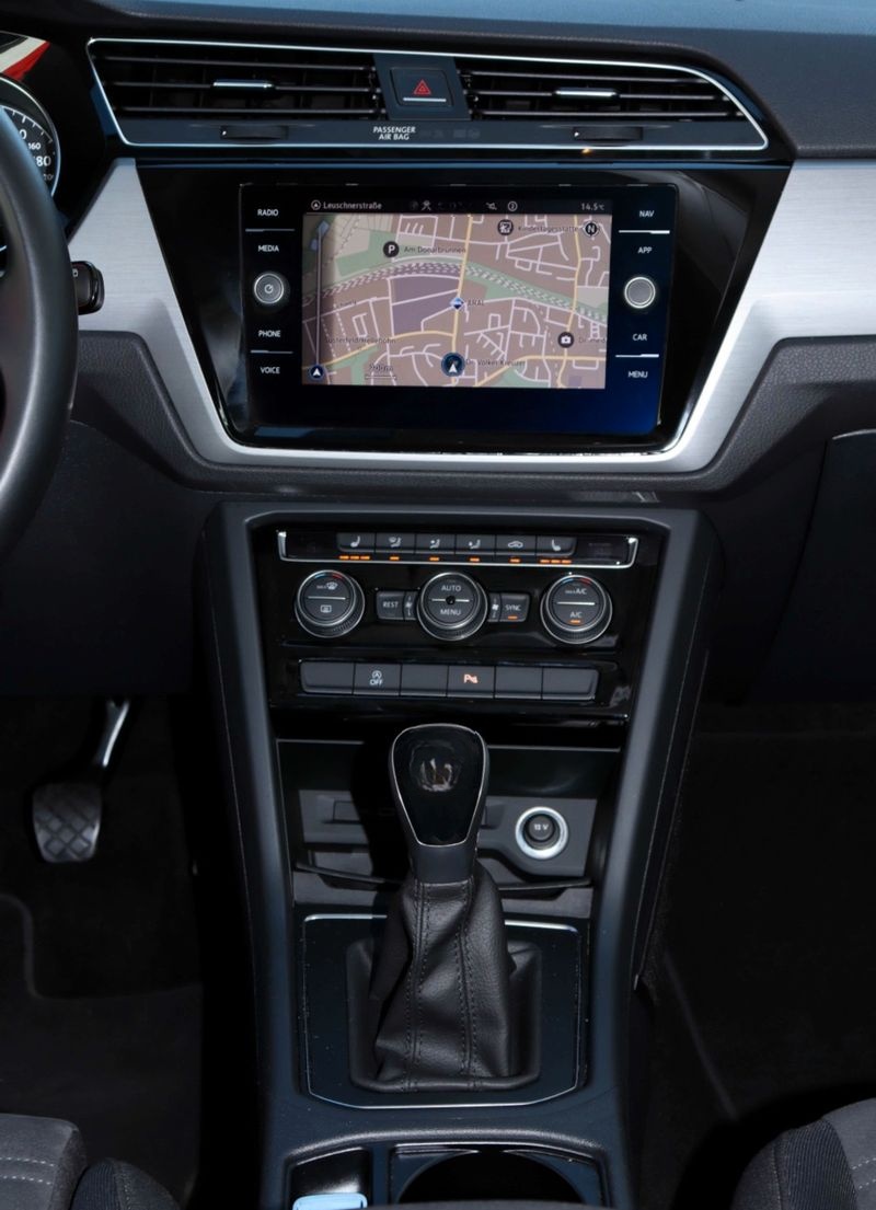 Volkswagen Touran 2.0 Comfortline BMT *1.Hd*Massage*LED*ACC foto 18