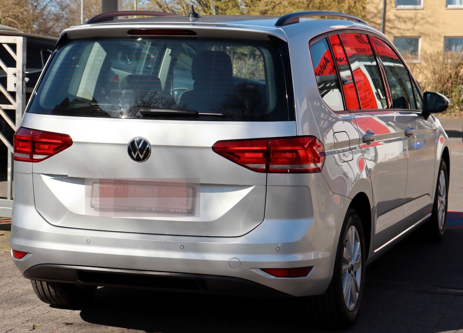 Volkswagen Touran 2.0 Comfortline BMT *1.Hd*Massage*LED*ACC foto 5