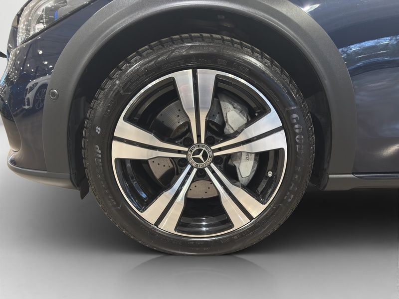 Mercedes-Benz C 220 d T 4M ALL-TERRAIN AVANTGARDE HUD AHK PAN foto 5