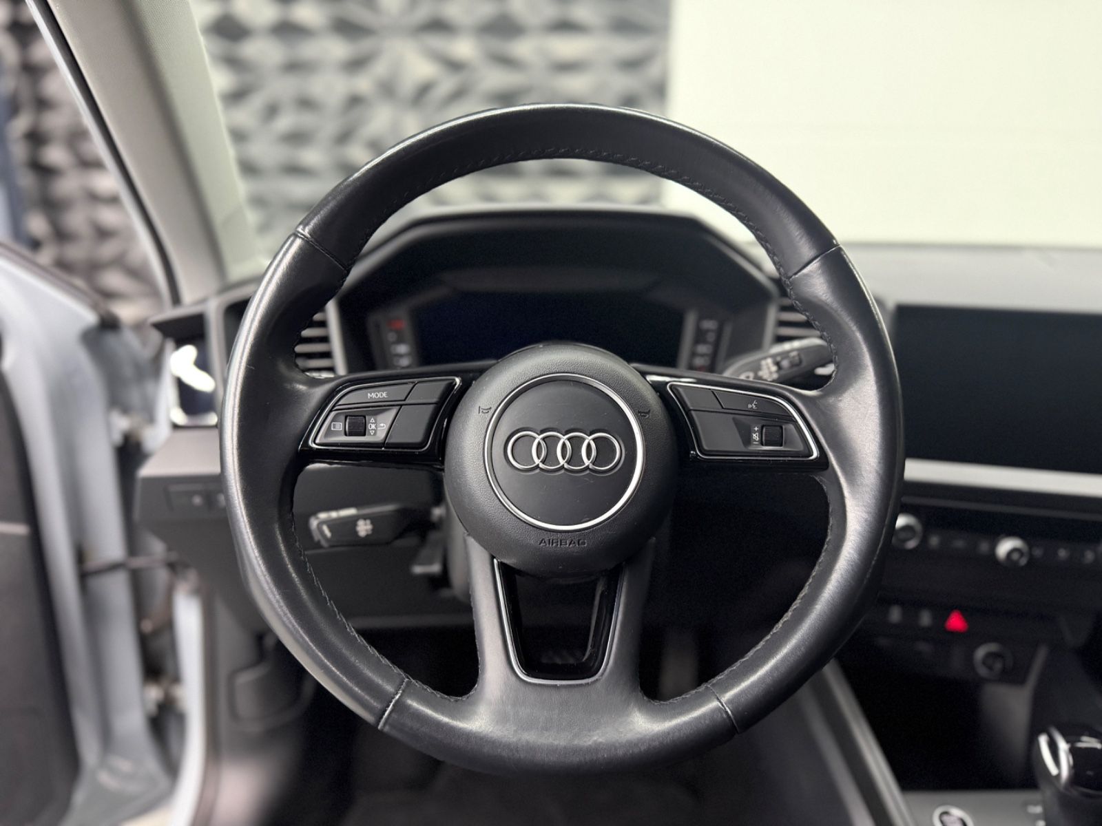 Audi A1 Sportback 30 TFSI 1.HD*AUTOMATIK*CARPLAY*LED foto 25