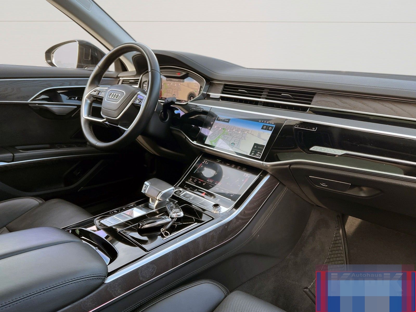 Audi A8 L 60 TFSI e quattro tiptronic - UPE 150.000,- foto 13