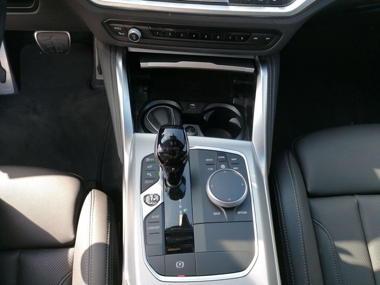 BMW 420 Gran Coupe Sportpaket 19'' AHK HUD Glasdach  foto 20