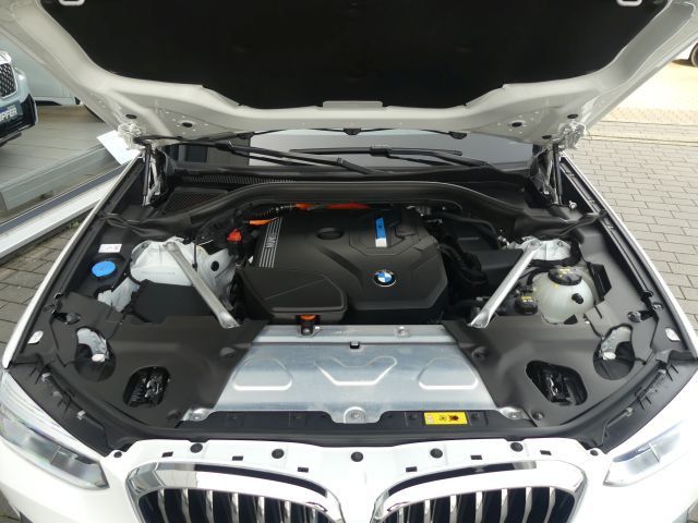 BMW X3 xDrive30 e Luxury Line PANO°el.Sportsitze+M. foto 6