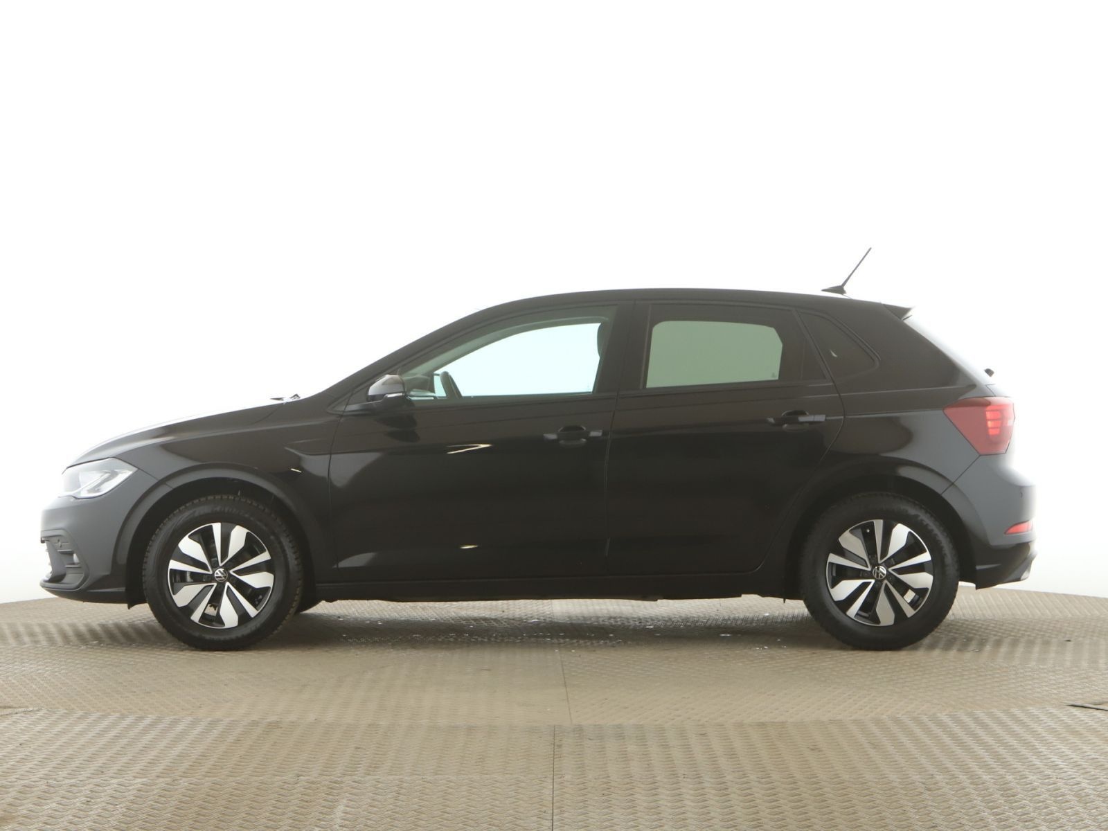 Volkswagen Polo 1.0 TSI Goal ACC+LED+PDC+Navi+SHZ+AppleCar foto 5