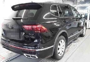 Volkswagen Tiguan R-Line 2.0 TDI DSG Navi AHK StandHz Pano foto 4