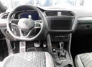 Volkswagen Tiguan R-Line 2.0 TDI DSG Navi AHK StandHz Pano foto 5