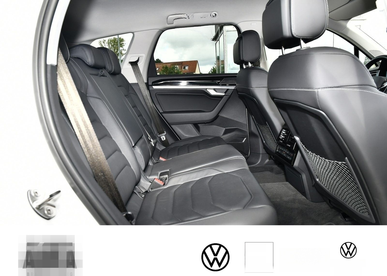 Volkswagen Touareg 3.0 TDI R-line 4Motion LED+AHK+NAV+ACC+C foto 10