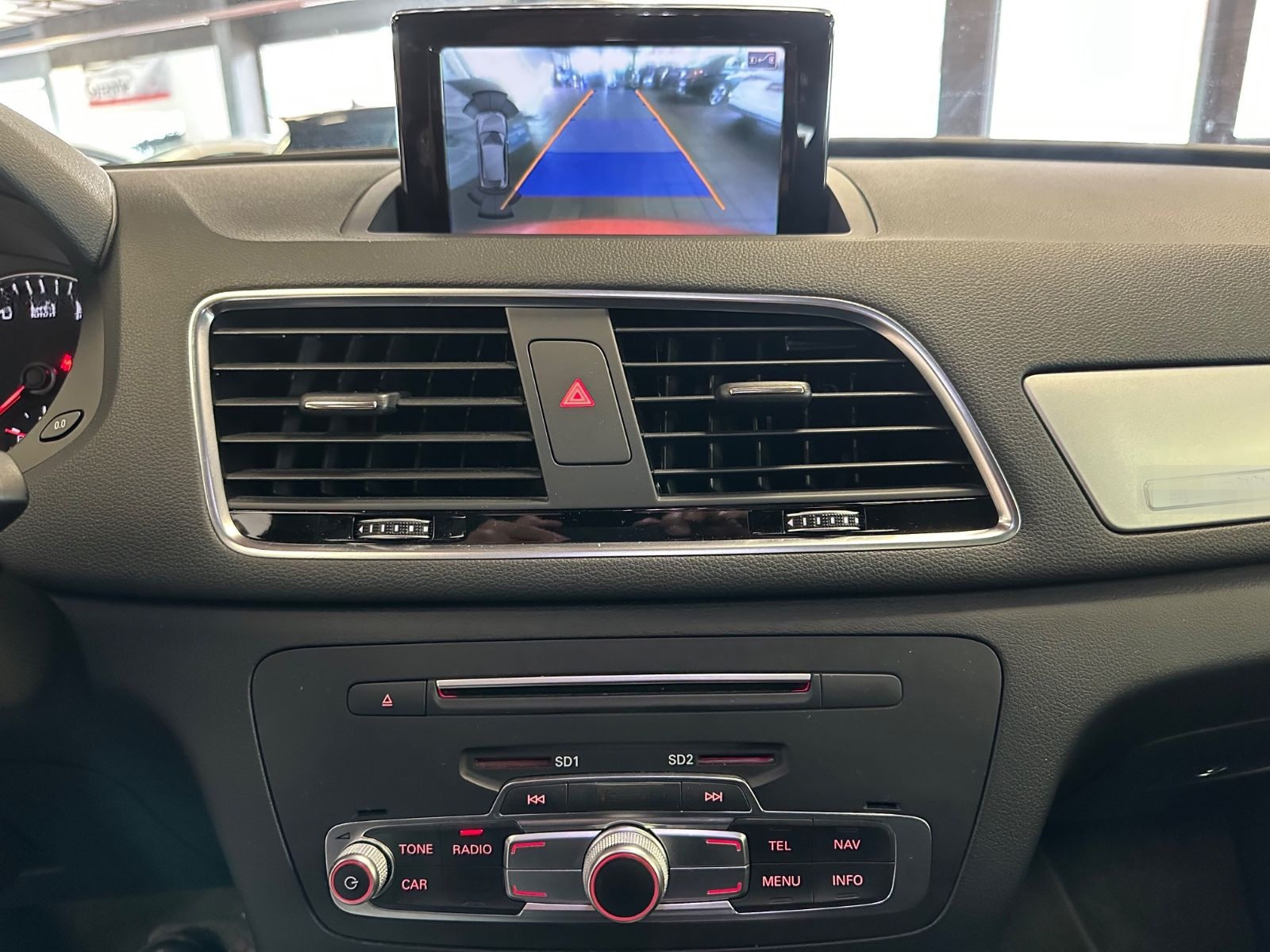 Audi Q3 sport quattro, Pano., Kamera, Navi., 20 Zoll foto 15