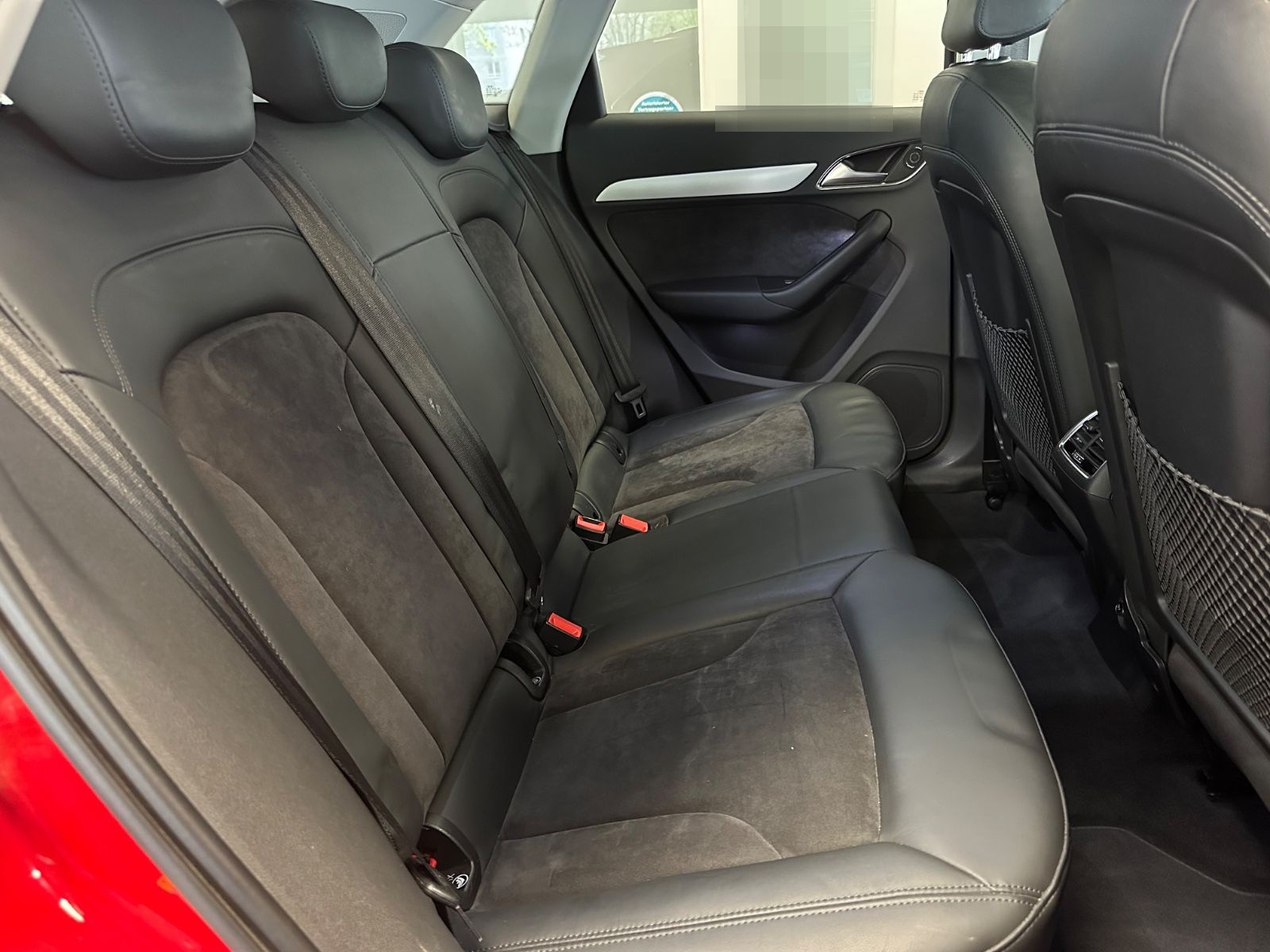 Audi Q3 sport quattro, Pano., Kamera, Navi., 20 Zoll foto 18