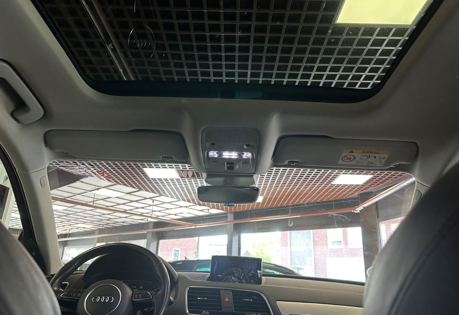 Audi Q3 sport quattro, Pano., Kamera, Navi., 20 Zoll foto 21